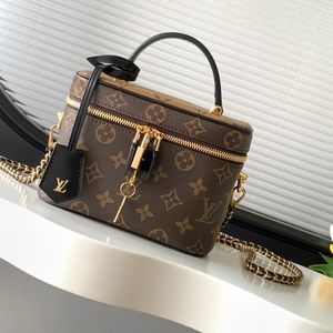 Meet your Posher, Suie